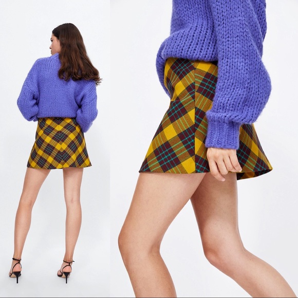 ๐ฟ ZARA 90s Inspired Checked Mini Skirt (M) - Picture 4 of 9
